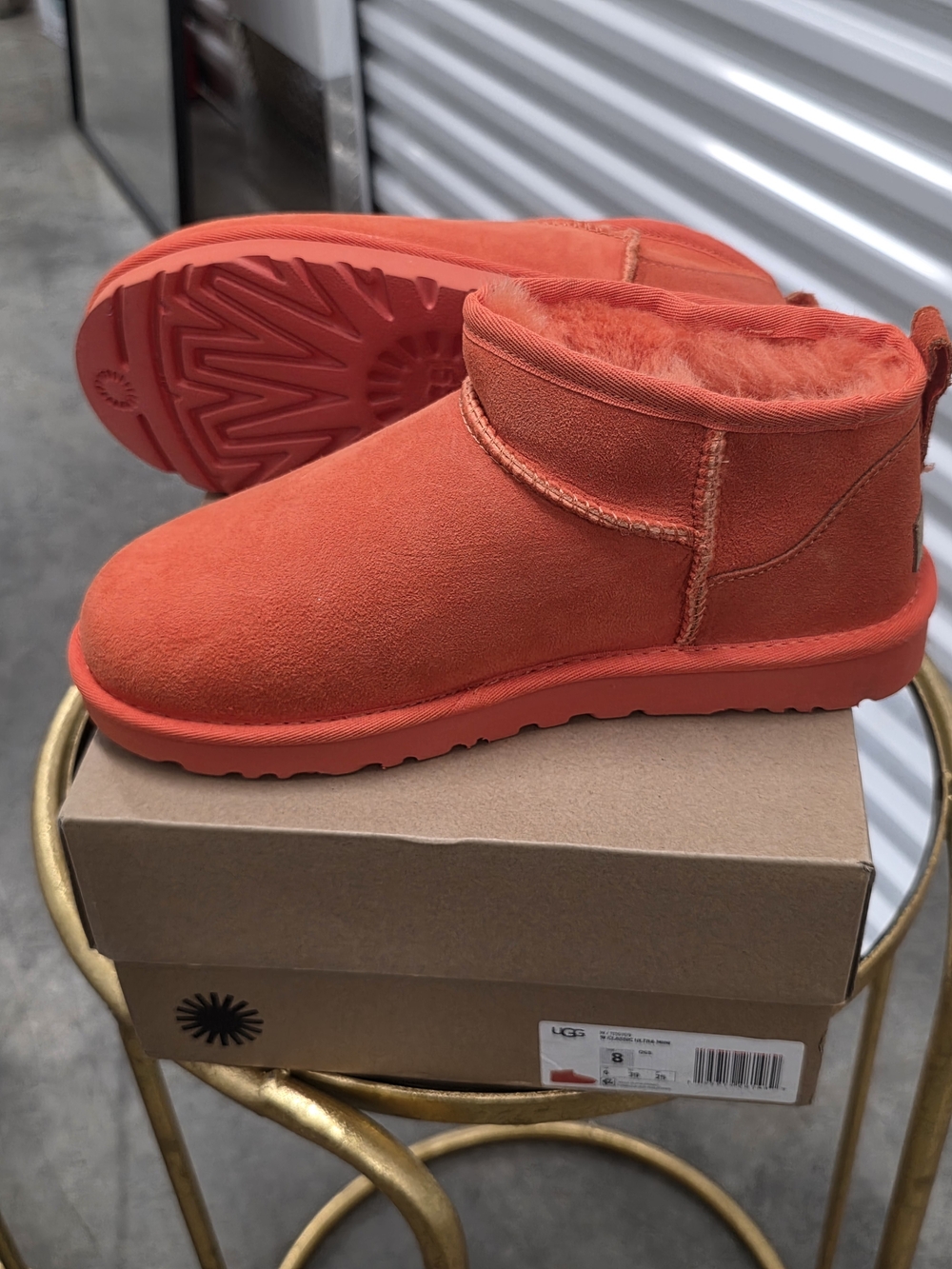 UGG Short Suede Boot in Vibrant Orange Size 8